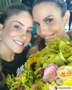 27K views · 364 reactions | E Claudinha Bagunceira ataca novamente com uma trollada em Ivete Sangalo ! O feat das duas #CorpoMolinho terá o clipe lançado amanhã! ( Claudia Leitte ) | Hugo Gloss | Facebook