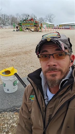 Mountainside Outfitters on Instagram: "🐭 284 MICE… and counting! 😳 These Amazon bucket traps are no joke — they work insanely well! If you're in a cold climate, mix your trap water with a little automotive antifreeze so it doesn’t freeze ❄️🪣 BUT IMPORTANT: Don’t dump it in your yard and don’t let your other animals eat the dead mice — antifreeze is lethal to everything. ⚠️ 🎯 BAIT TIP: Nutella + cracked corn = the absolute mouse crack. Nothing works better. 👀 PRO TIP (kinda gross): Don’t let