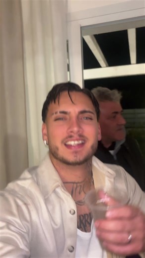 Video di TONY LO NARDO (@tony.lonardo) con Mauro Nardi Mare Blù - MusicaNapoletana.Tommy 🔊