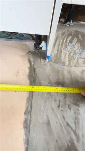 Nice little tiling job round this kitchen, floor was prepped on arrival with p5 chipboard overlayed perpendicular to the existing flooring, ideally would have preferred plywood or hard backer boards but can only work with what I’ve been given 👍🏼 | Priority Plumbing and Heating