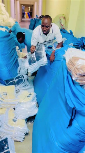 Wholesale and retail Ilkacase fashion f47 f48 #ciyaalxamar🇸🇴 #kenyantiktok🇰🇪 #foryoupage #ilkacase