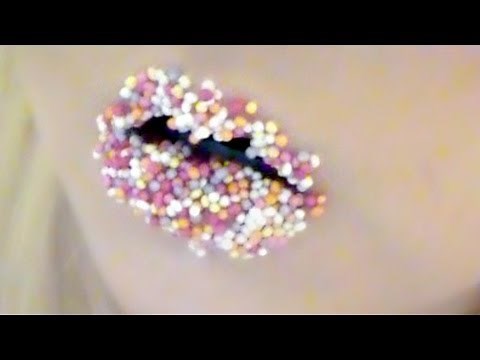 Candy Lips Makeup