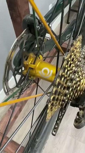 Industry Nine Hydra Hubs vs. Chris King Hubs