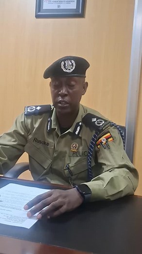 Today the 24 November 2025, the NUP presidential candidate held campaign activities in Kawempe North and Kawempe South. Prior to this, police and the Electoral Commission met with members of the organizing committee to agree on the candidate’s venues and routes. However, while at the NUP headquarters, security officers were attacked with stones, an act of violence that was repeated at Bwaise Roundabout and the campaign venue. Currently, seven security officers have sustained serious injuries. Se