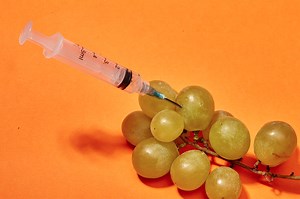 People Are Injecting Their Scrotums With Saline to Get Huge Balls