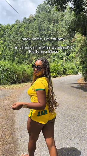 ‎RIANNA PROSPER ᡣ𐭩 • ON A WORLD TOUR. 🌍🌴🌺🌅🌊‎ on Instagram: "Why is ‘fat & nice’ a compliment here😂😂😂 all jokes, aside Jamaican body positivity is top tier 😛 >> I recently went on a solo work trip to Jamaica (Kingston to be precise) and I was blown away with how complimentary Jamaican men are. if you are feeling insecure about your body, GO TO JAMAICA😂😂 I asked why Jamaica men why they love extra meat so much: - One responded that it’s a sign of being able to cook.👩‍🍳 - Another one 