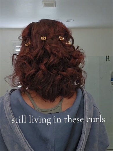 Short Hair Curling Tutorial for You