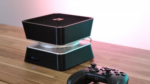 Семь лет назад AMD показала необычный мини-ПК Project Quantum, а теперь энтузиаст сделал подобное устройство своими руками