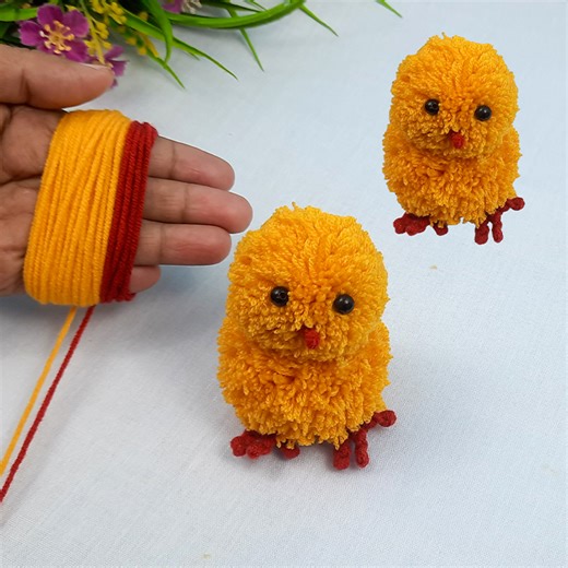 DIY Pom Pom Chicken Making Tricks with Finger - How to Make Yarn Chicken | Dian Embroidery