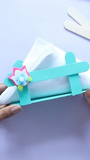 513K views · 4.9K reactions | Quick tutorial on how to make tissue paper stand out of ice cream sticks! ❤️ #tissuestand #homedecor #popsiclestickcrafts #craftideas #tutorial | D.I.Yay | Facebook