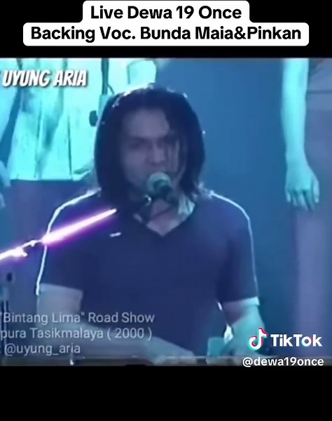 Live Dewa 19 Once dengan backing vokal bunda Maia dan Pinkan Mambo Credit Uyung Aria #dewa19 #dewa19once #ahmaddhani #oncemekel #erwinprasetya #maiaestianty #pinkanmambo #lagucinta #lagucintadewa19