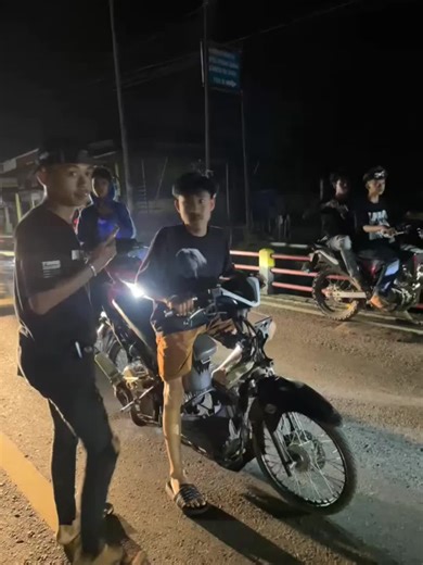 Capturing Day One Moments with CapCut and Vario