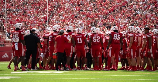 Former NFL D-lineman Tollefson helping Huskers in bowl practices