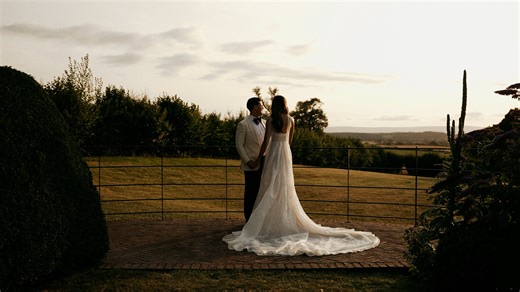 Nicole and Scott // Dewsall Court