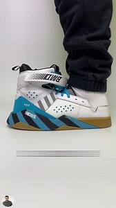 😳 These 2 Weird Shoes… Who Would Buy Them?! 😂👞🚫 #WeirdShoes #FunnyFashion #ShoeTrends #CrazyDesign #UnusualStyle #BizarreFootwear #FashionFails #Viral #Trending #Shorts #Reels #FYP #FacebookReels #ExplorePage #VideoOfTheDay | AmeWhere