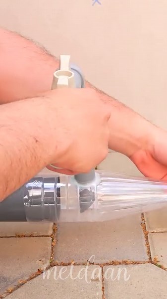 147K views · 371 reactions | Hand & homemade faucet tutorial! | MetDaan Makeup | Facebook