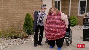 154K views · 1.7K reactions | Despite finding helpful tools and making friends, Tammy chose to leave rehab and be reunited with her family #1000lbSisters | TLC | Facebook