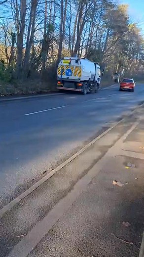 Road sweeper back again cleaning again of the pavement he didn't do properly last time #Road #sweeper #ukreels #fbreelsfyp #fbreels #fbreelsvideo #everyone #followers #highlights | Janeth Caday Saunders