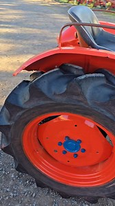 KUBOTA L2201 รุ่นยอดนิยม 39,000 บ. 063-8375592 | ร้าน อาร์ม เกษตรยนต์