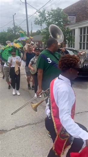 253K views · 12K reactions | Booking info for the Glen David Andrews Band contact us at direct email to perform your private birthday party Jazz second line, wedding reception, or convention @ glendavidandrewsband@gmail.com #jazz | Glen David Andrews Band | Facebook