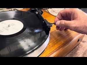 Acoustic Research The AR Turntable