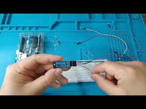 Arduino Tutorials #28 Using TCRT5000 Infrared Sensor (Is the Ground Black? White?)