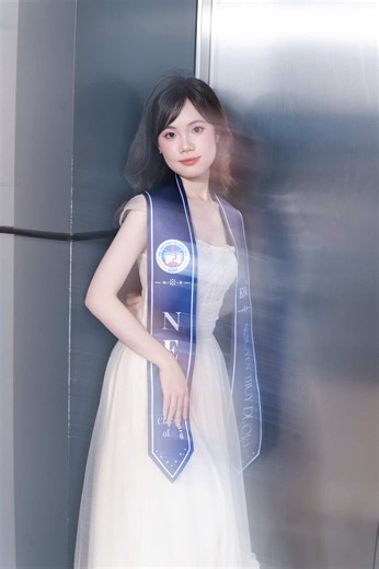 Có nên chụp Pre Graduation … #chupanhtotnghiep #graduation #neu