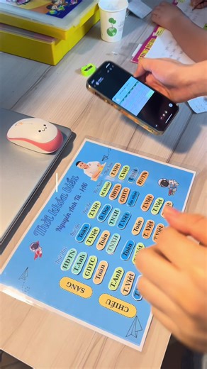 Thiết kế TKB vui nhộn cho bé yêu