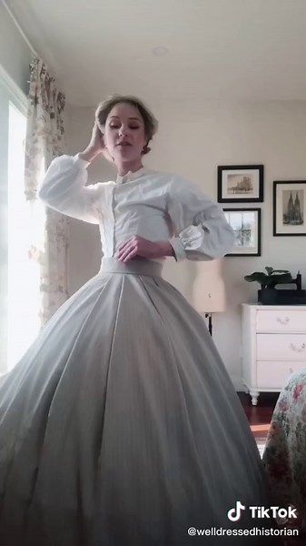 Which lady is your favorite!? #fashion #historicaldress #hoopskirt | Hoop Skirt