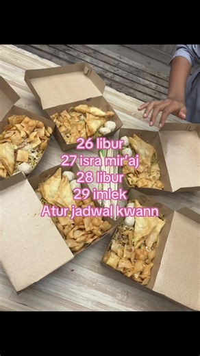 sixth grade ( ALUMNI ) on TikTok