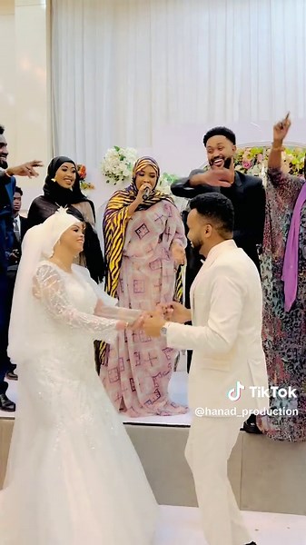 Hees Cusub: Idris Alteso & Najah Gurkina Gur Quyr