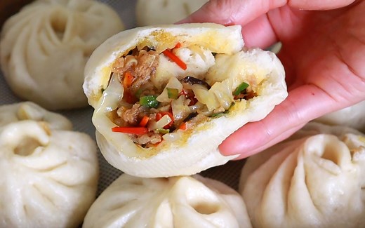 炼猪油剩的油渣，教你包包子，调馅是关键，好吃不腻，一笼不够吃