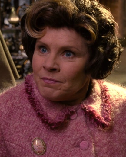 597K views · 17K reactions | It's incredible how Dumbledore balances being a headmaster and an absolute icon  | Harry Potter | Facebook