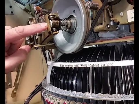 Mr.G with Amicar's Restoration Project: The Wurlitzer jukebox 2700 Part 2