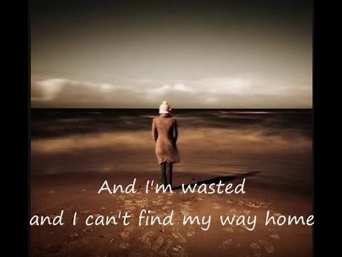 Eric Clapton ft. Yvonne Elliman - Can't find my way home (lyrics on clip)