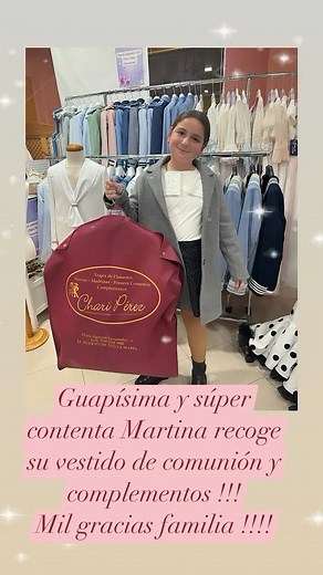 3 comments | Feliz 勺Martina y su familia que nos visitan desde San Fernando recoge su vestido y complementos para el gran día de su primera comunión 勺勺MIL GRACIAS FAMILIA!!!!!!勺勺 | Chari Pérez | Facebook