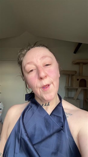 Vidéos de 24.Amelie_ (@24.amelie_) avec À cause de toi - Bande Originale du film Pattaya - Léa Castel