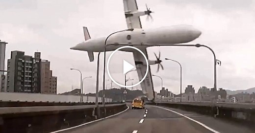 Dashboard Camera Records TransAsia Crash