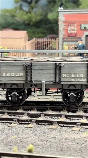 Saddle Tank Shunting #modelrailway #train #shorts