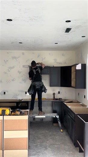 Even ugly cabinets deserve a clean install💩#cabinetinstaller #skilledtrades #constructionlife