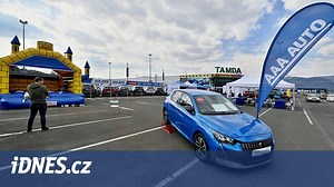 Zájem o ojetá auta znovu roste, u nových lidi odrazují ceny i čekací doba - iDNES.cz