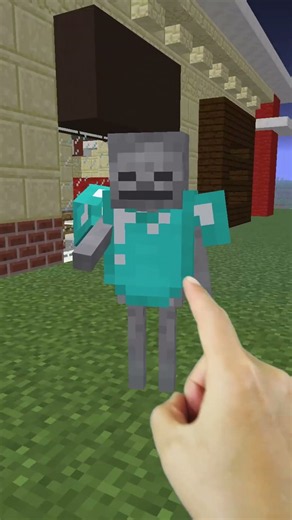 Stealing A Minecraft Skeleton's Gear & Turning It Into ICE CREAM! I Turned Into A Skeleton! 💀🍦💎 #