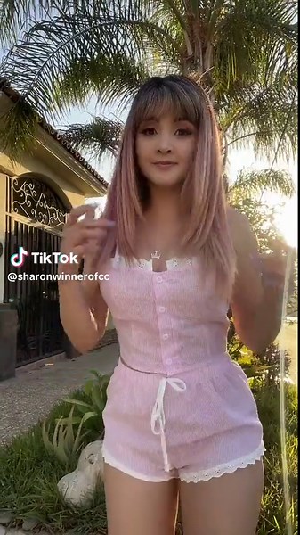 Nos vemos en 30 min por Twitch!🥰😈