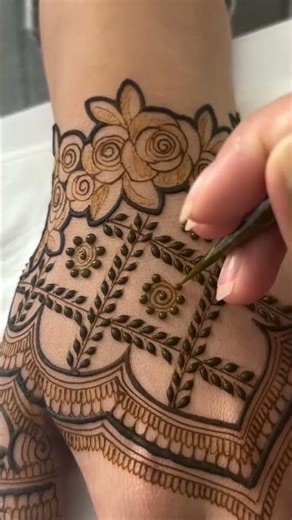 mehndi design #mehndi #mehndiartist #khadija #music #views_viral_video_subscribers