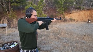 STG44步枪射击-使用.22LR弹药