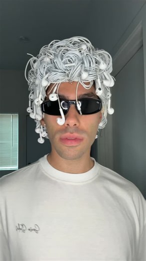 Dr.Bars (Bar Yosef Ashkenazy) on Instagram: "FOLLOW ME IF YOU WANT WIG TUTORIAL"
