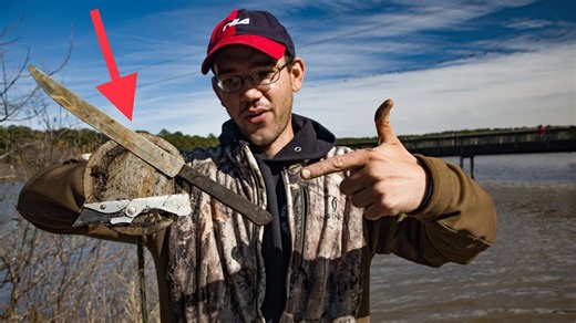 Finding Knives Magnet Fishing