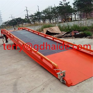 [Hot Item] Mobile Container Ramp for Loading and Unloading