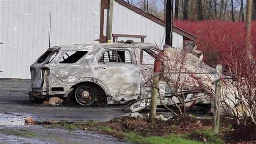 Police vehicles burned and 1 believed dead after RCMP standoff in Langley, B.C.