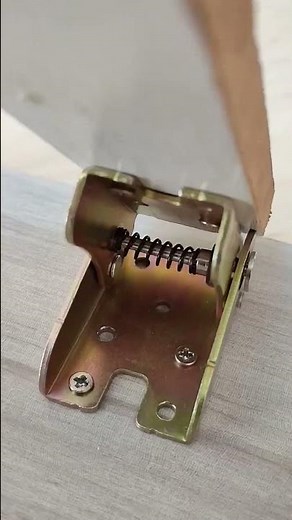 90 Degree Self-locking Folding Hinge: it's suitable for building folding tables, desks, ect.